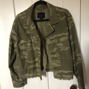Anthropologie Cropped Camo Jacket • Size L